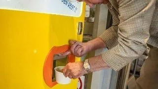 Aparatul de cartofi prajiti - testat pe romani si indieni