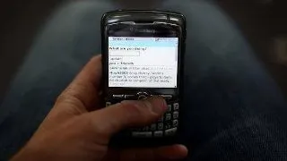 Barbatii sunt mai tentati sa spioneze telefonul femeilor