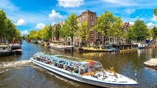 Top atractii si obiective turistice pe care sa le vezi daca zbori spre Amsterdam in vara 2017
