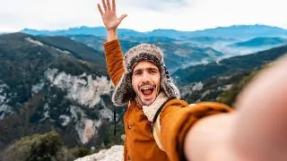 Cum sa te pregatesti pentru o excursie la munte: pasii pe care trebuie sa ii urmezi