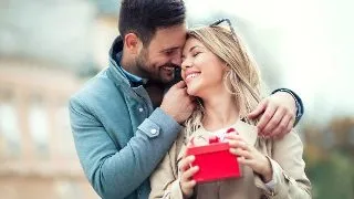 Cadouri pentru iubita ta. 6 idei creative si romantice pentru a-i face ziua mai frumoasa