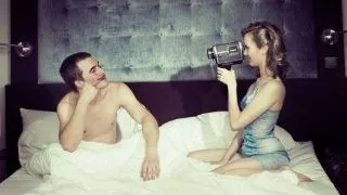 Cum o convingi sa se lase filmata de tine in timpul sexului