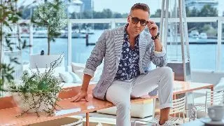5 interpretari ale tinutei business casual pentru diferite ocazii
