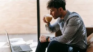 De la pasiune la profit: 4 pasi pentru a-ti transforma un hobby intr-un side-hustle de succes