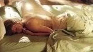 Ce faci cand ai chef de o "partida" si prietena  ta doarme?