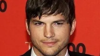 Ashton Kutcher nu e la fel de amuzant ca Charlie Sheen