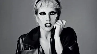 Lady Gaga: "M-as putea numi bisexuala"