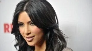 Kim Kardashian sufera de psoriazis (FOTO)