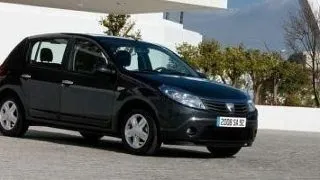 50000 de automobile Dacia Sandero
