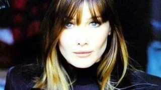 Carla Bruni, cea mai bine imbracata vedeta
