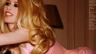 Pictorial sexy cu legendara Claudia Schiffer