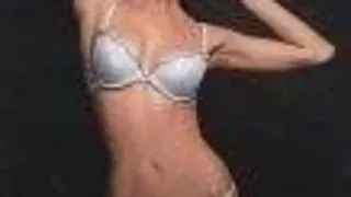 Catrinel Menghia, un nou pictorial