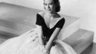 Grace Kelly - o printesa in multiple roluri