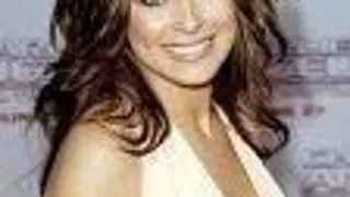 Carmen Electra divorteaza