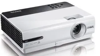 BenQ lanseaza noul proiector W600 si cea mai accesibila solutie 3D HD