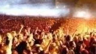 Record mondial la sarutat la Sziget 2007