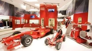 FERRARI STORE - BE RED - BE READY - BE 50%