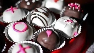 Un gentleman nu vine niciodata cu mana goala