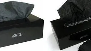 Moda servetelelor negre