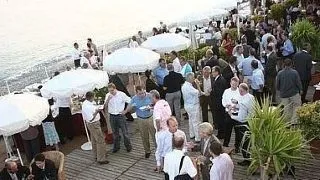 Cum sa te imbraci pentru o petrecere de cocktail