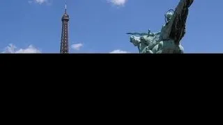 Prietenie si cafea la Paris
