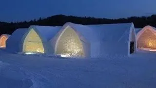 Ice Hotel (Hotelul de gheata) - Quebec, Canada