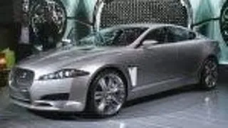 Conceptul Jaguar C-XF