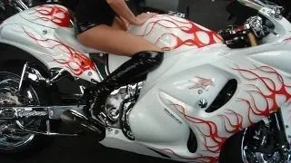 Motoare, drifturi si femei frumoase