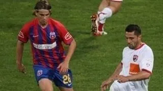 Dinamo invinge Steaua si relanseaza lupta pentru titlu