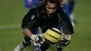 Carlos a jucat cu un deget rupt