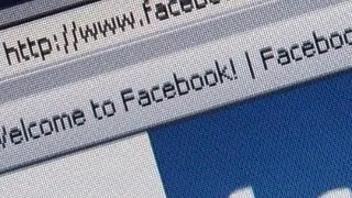Persoanele cu multi prieteni pe Facebook sunt mai superficiale