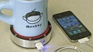 Cum iti incarci telefonul cu o cafea fierbinte