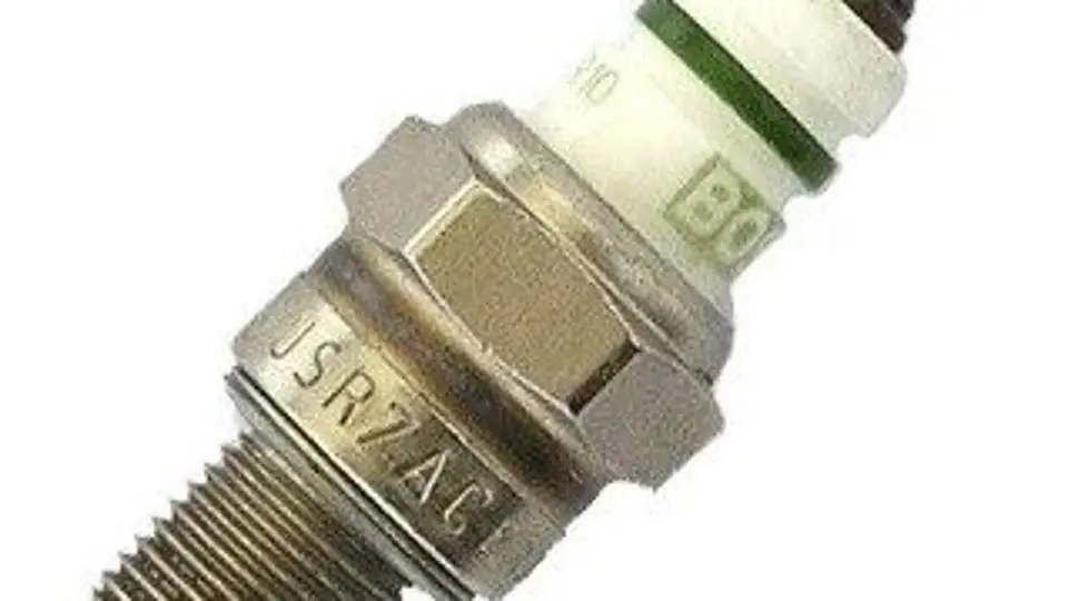13757