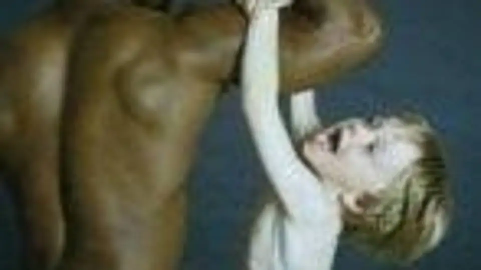 8/889